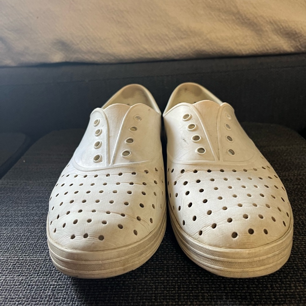 Jericho Native Shoes - Picture 2 of 8